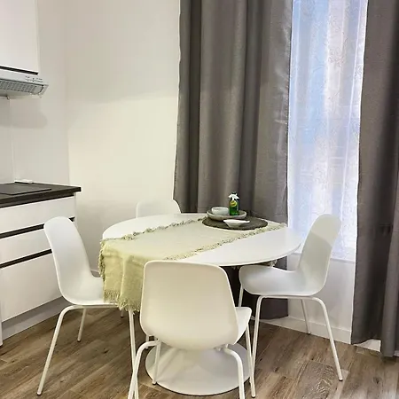 Rodrigues 15 * Valencia