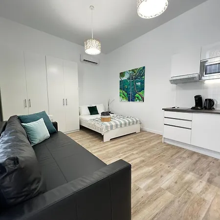 Aparthotel Rodrigues 15 *